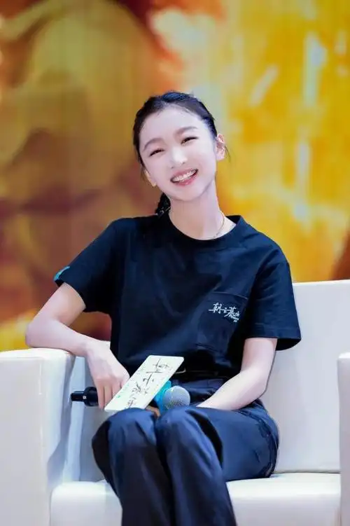 电影《朝云暮雨》和周冬雨演夫妻年龄差太大?范伟这样回应