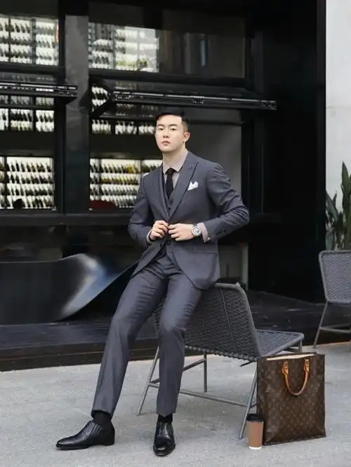 职场正装男士穿搭