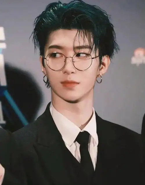 盘点范丞丞曾染过的头发颜色,每一种都那么帅!