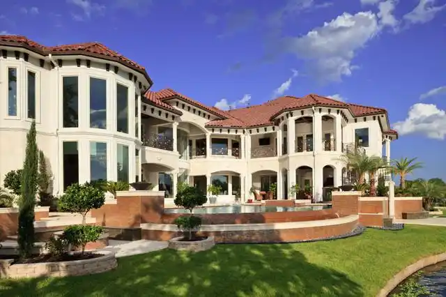 欧式豪华宫廷式装修别墅