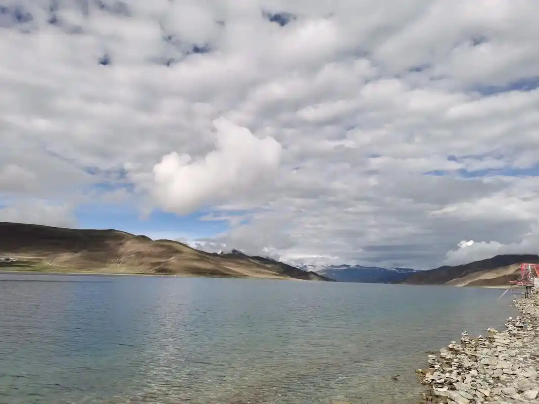 西藏-羊湖.#羊卓雍措湖的风景 #看西藏美景方觉人间值得 # - 抖音