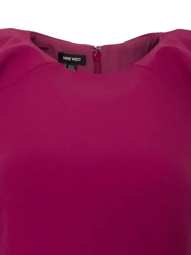 颜色:                                                玫红色