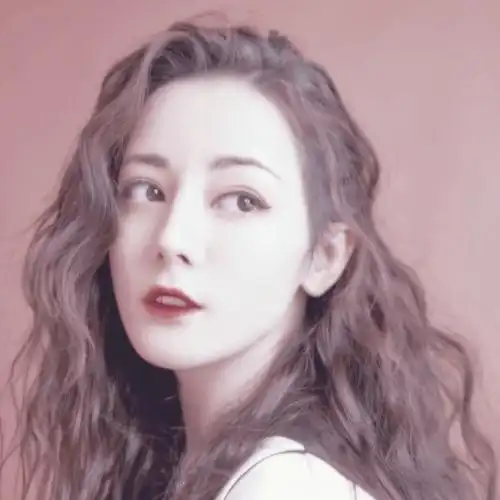 迪丽热巴头像 bz顾宸浅 自截滤镜 图源来自围脖