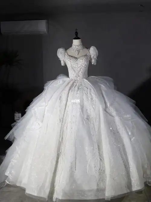 超大梦幻裙摆的婚纱妈妈都在夸好看60