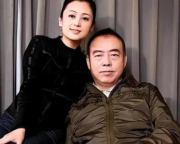赵明明:离婚多年,独自带着女儿,52岁依旧单身|演员|英宁_网易订阅