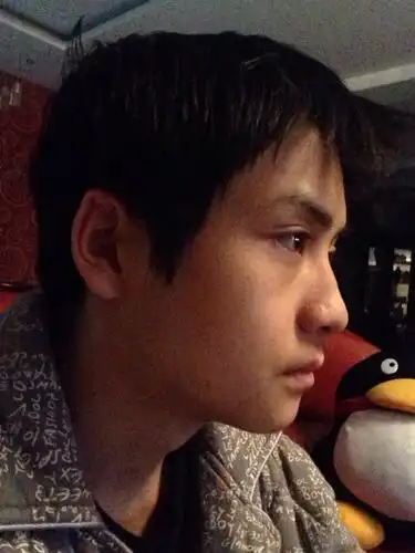 我的侧脸胖吗?算不算咬肌发达?