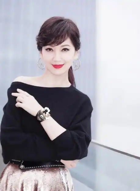 4位港台顶级美人落幕曾经的她们风光无限如今又身在何方呢