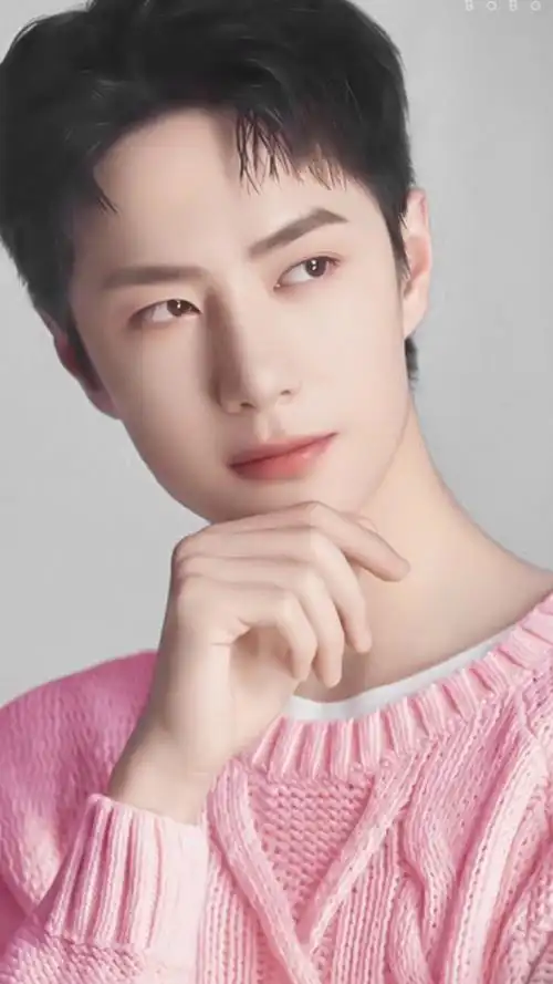 宝藏男孩王一博#帅气的酷盖敲可爱