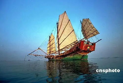 资料图片:"金华兴"号是清代后期问世的中国传统木制帆船.