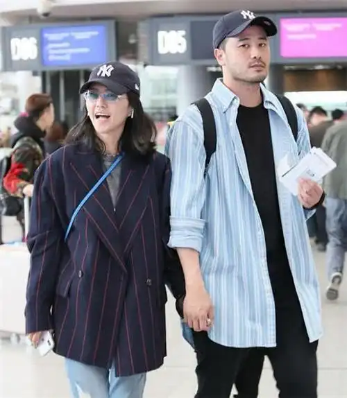 谭维维陈亦飞相识经过及婚姻状况,陈亦飞是否为富二代?