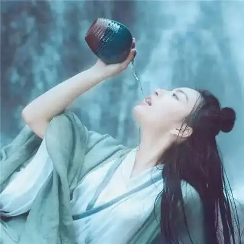 高清伤感悲伤喝酒图片女头