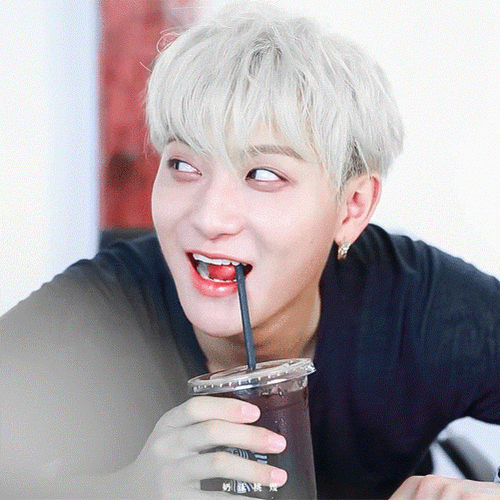 黄子韬说11点睡吧不是个下饭综艺是个劝睡综艺