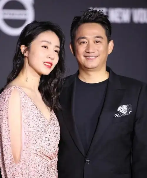 孙莉被黄磊追到手时才18岁,看完孙莉旧照后,才知道黄磊有多美哉