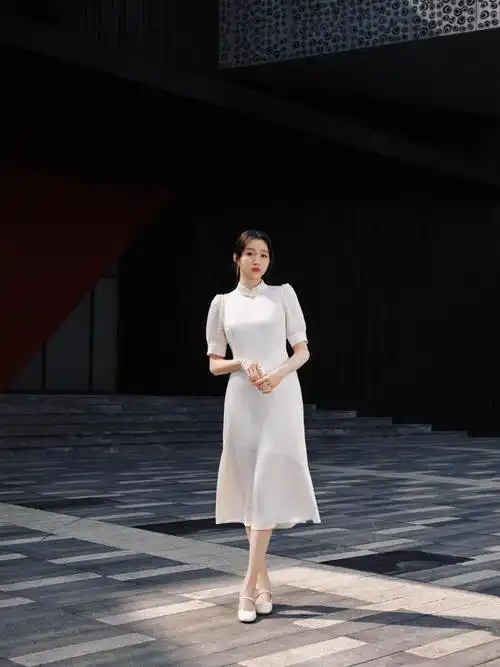 关晓彤白旗袍##诗画中国