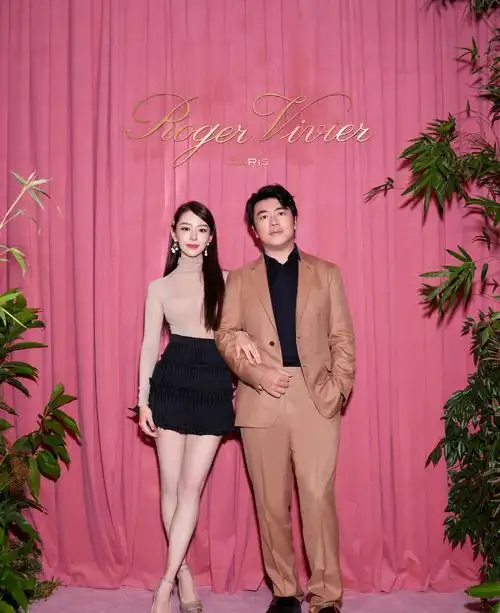 婚纱 婚纱照 2000_2451