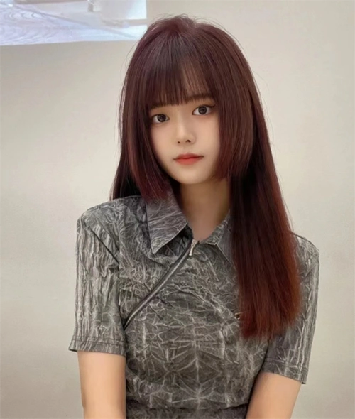 国民初恋女神秀智都剪上了公主切刘海,你还在犹豫什么?