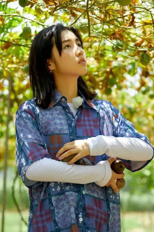 张子枫喜欢他7年,被王俊凯连夸3次好帅,他到底有什么神仙颜值