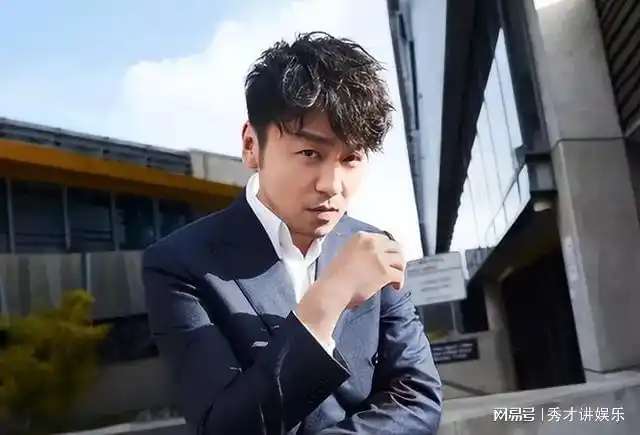 长得显矮的10位男星明明快1米9的大高个看起来就是不高