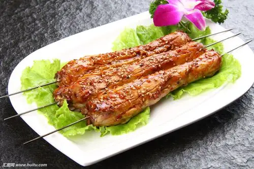 专业培训烤鸡脖培训__【投资险小_回报快】