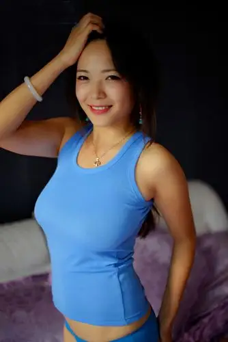 【亦之博客】[pans写真]蓝色内衣模特雨涵高清镂空写真