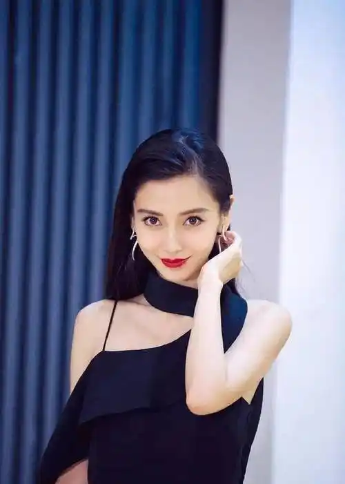 王牌》贾玲谈嘉宾队四大女演员演技排序,喜剧大咖真敢说_杨颖_蒋欣