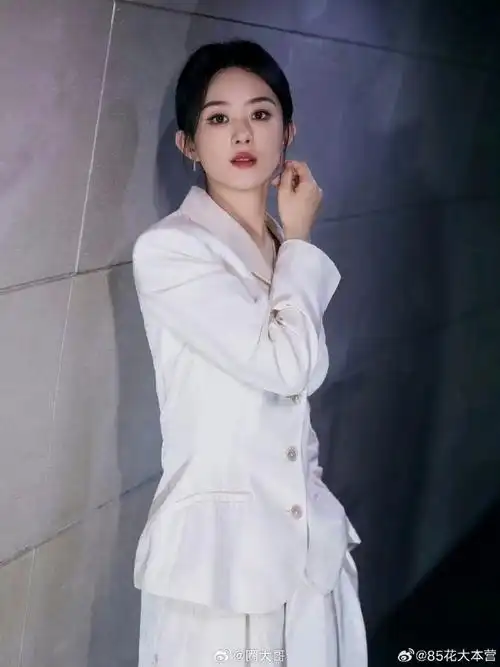 赵丽颖,杨紫,迪丽热巴,张雪迎,刘亦菲,白鹿等等,真的绝了吧!