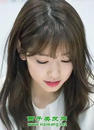 2017年女生栗色染发发型设计 百变气质轻松营造