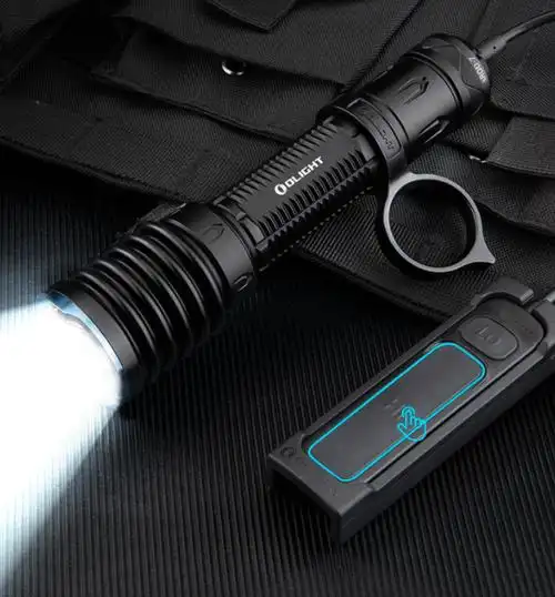 最纯粹的战术手电筒体验如何?傲雷warrior武士x3首发上手