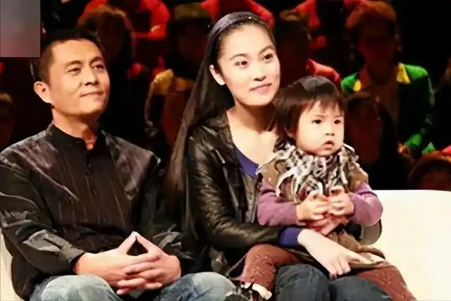 演员王菁华:与初恋常戎有缘无分,分手21年至今还未找到归宿