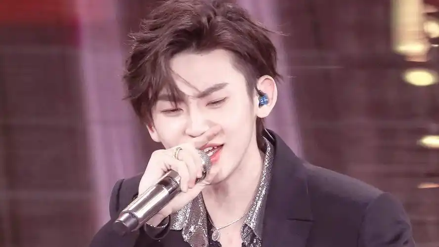 王琳凯素材 - 堆糖,美图壁纸兴趣社区