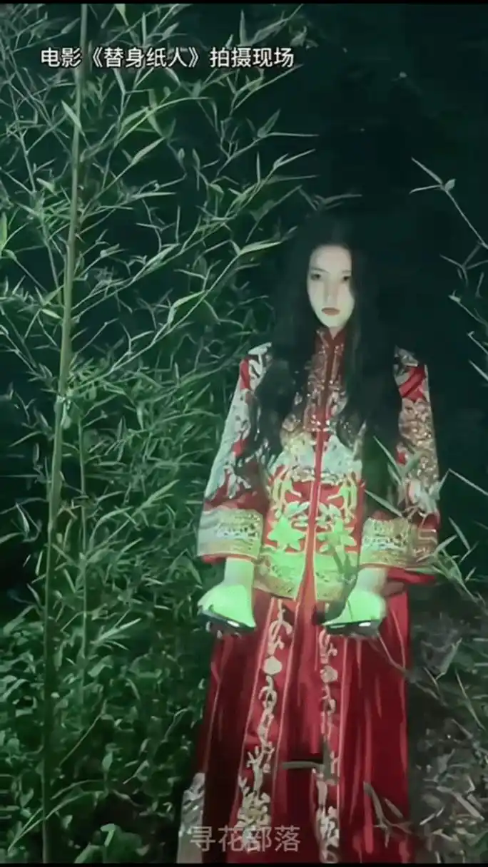 碰到这么漂亮的女鬼你会干嘛