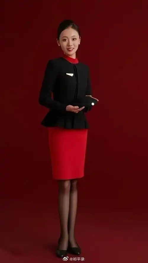 随手拍川航的空姐