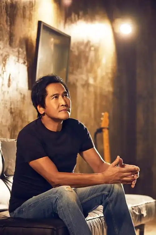 孙丽雅个人资料简介:嫁大24岁歌手齐秦,婚后连生两胎很幸福-天晟网