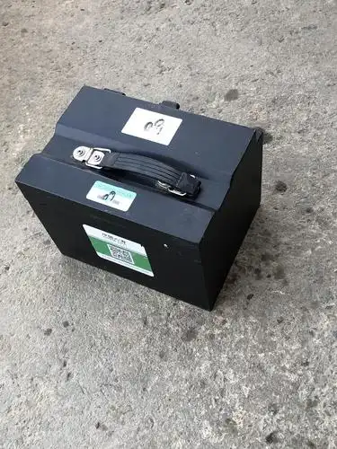 出一只60伏20安锂电池