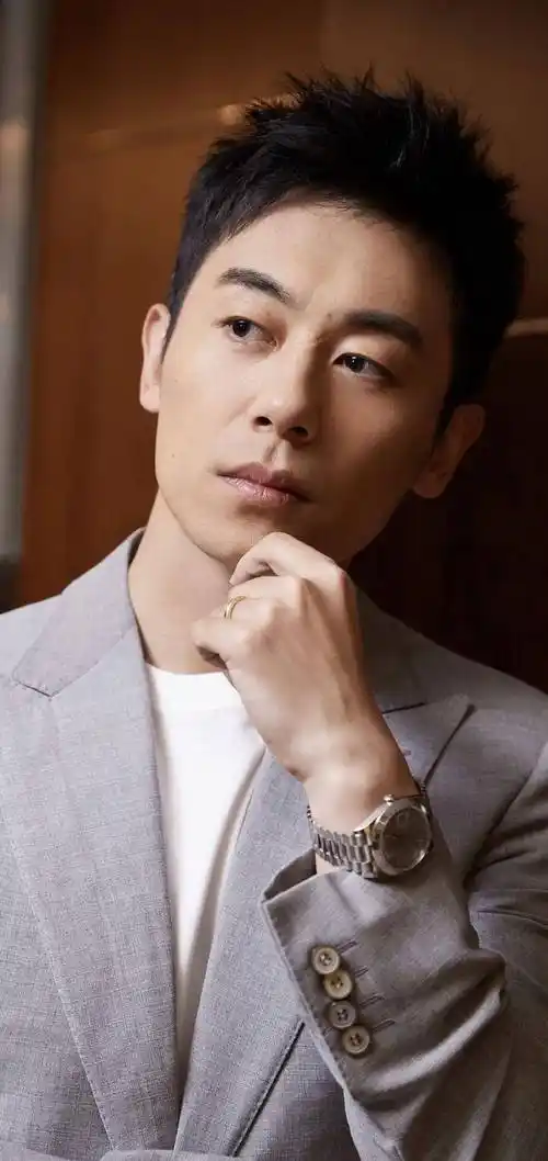 个人感觉《三生》比《懒猫》更好看,但因为个人比较喜欢朱亚文,所以