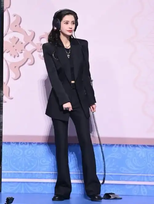 王子文王牌对王牌造型,这是159吗?我不信!