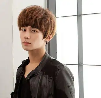 男士烟花烫短发发型图片 男生烟花烫发型设计