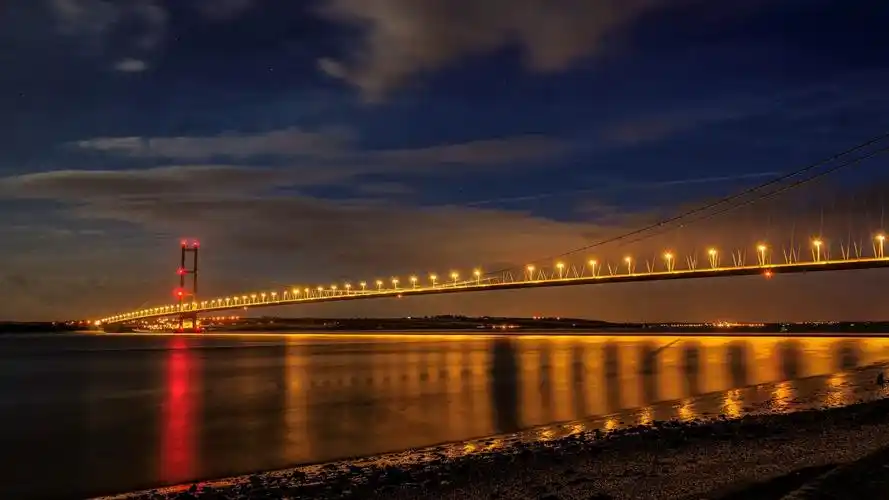 唯美壮观的桥上风景桌面壁纸高清大图预览1920x1080_风景壁纸下载_美