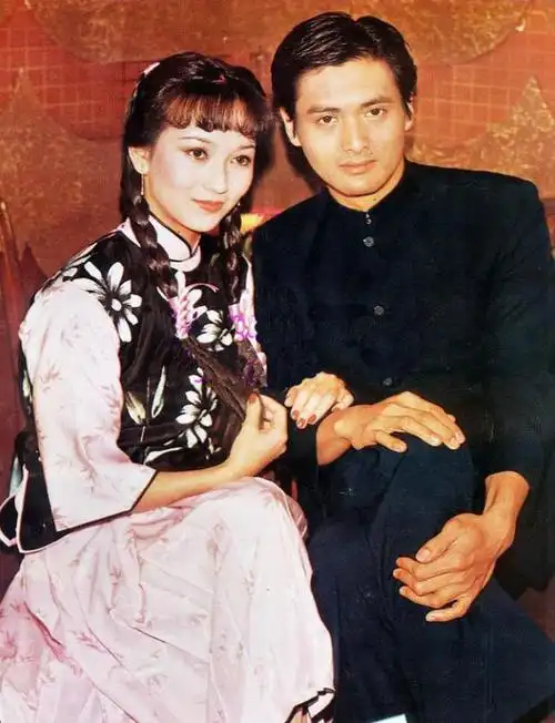 梦回上海滩赵雅芝周润发罕见同框距首次合作已过四十余年