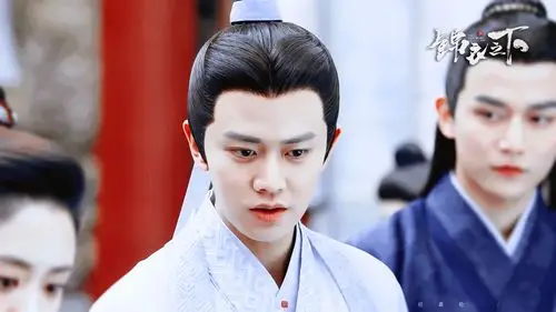 1-20丨超清壁纸-修图丨- -丨12p截修-锦衣之下丨- -丨陆绎-任嘉伦刎