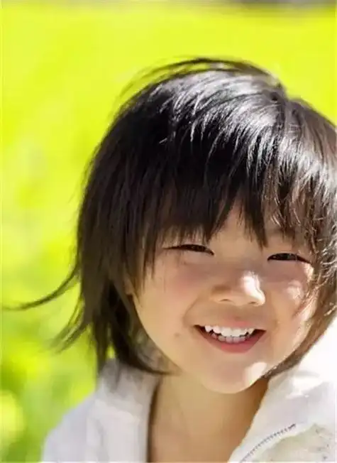 世上最纯最真的笑容,心都化了