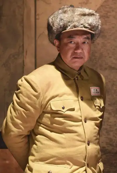 榜首的重大革命历史题材电视剧《彭德怀元帅》昨日在央视一套圆满收官