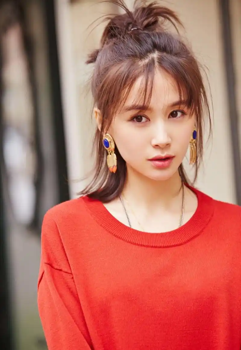 因为我觉得他要看手机这个动机,就让我不能接受.