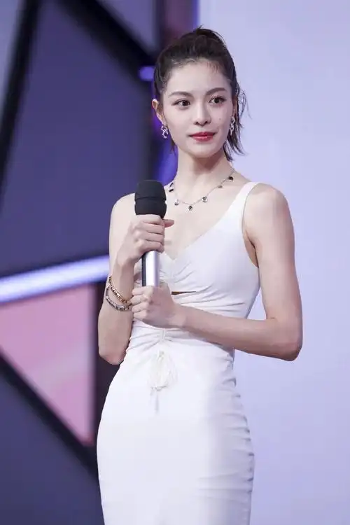 如何修炼迷人的力量感