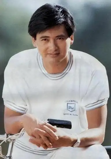 周润发:为陈玉莲自杀,与陈荟莲相守37年,前妻与孩子成终身遗憾