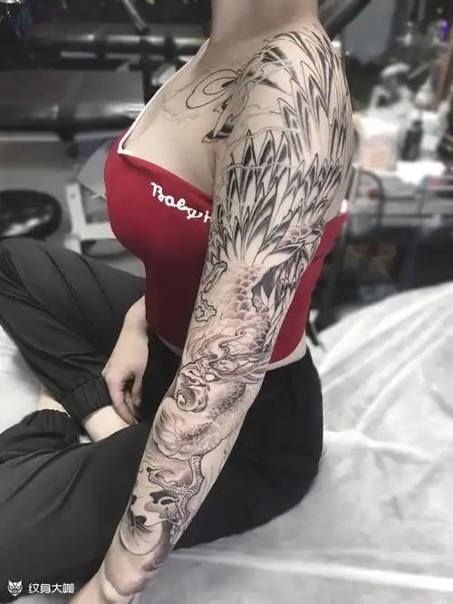 凤凰_新传统花臂纹身图案大全 - 纹身大咖