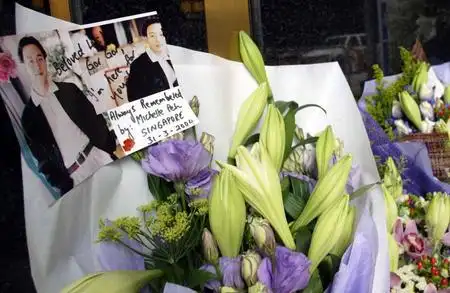 图文鲜花悼念张国荣2