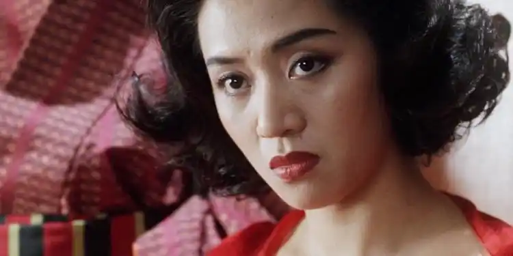 逃学威龙:梅艳芳简直是女神,这眼神杀谁能扛得住,真是太美了!