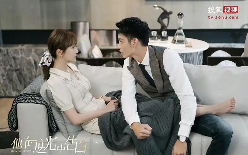 他在逆光中告白