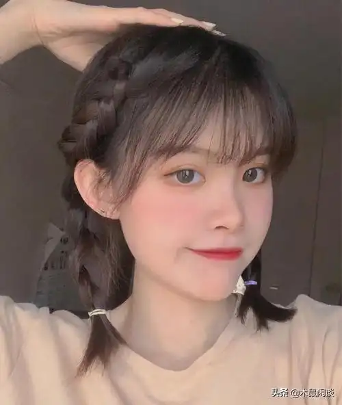 学生中短发怎么扎好看(适合夏天的简单发型)_造梦网